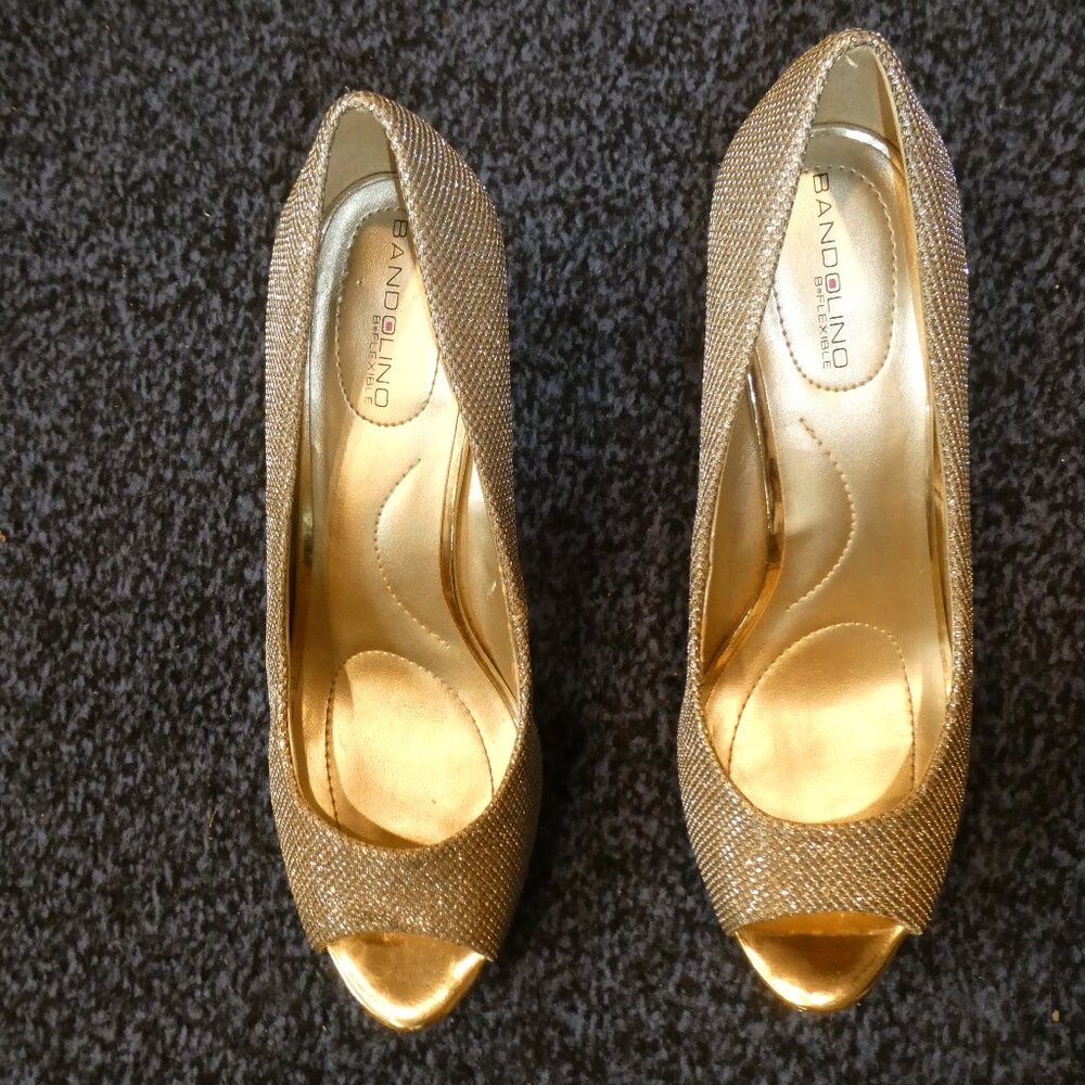 Bandolino BD Super Model sparkly silver slip-on high heels Size 8.5